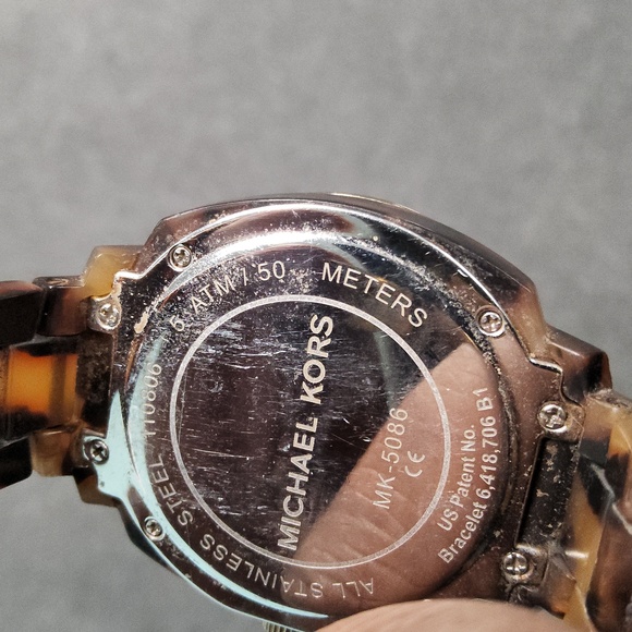 Women's Michael kors watch - Picture 2 of 5